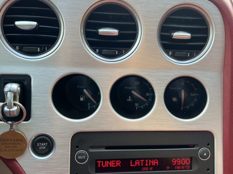 ALFA ROMEO BRERA 2.4 JTD 200 Cv 1ERE MAIN / INTERIEUR CUIR TOIT PANORAMIQUE - GARANTIE 1 AN