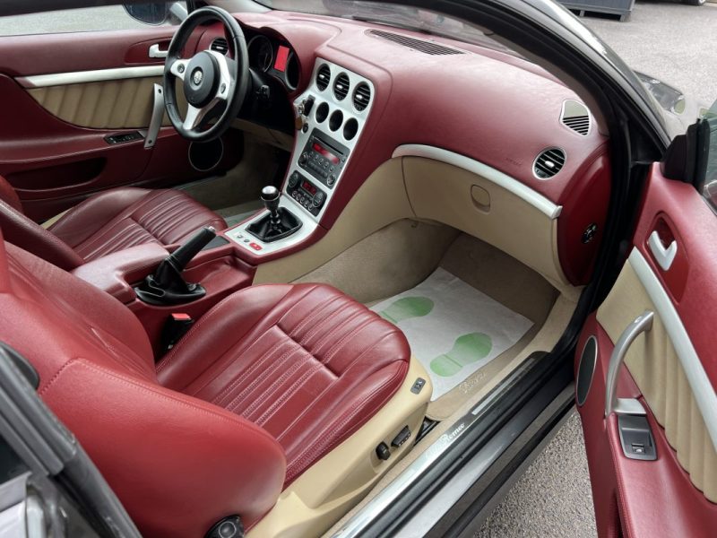 ALFA ROMEO BRERA 2.4 JTD 200 Cv 1ERE MAIN / INTERIEUR CUIR TOIT PANORAMIQUE - GARANTIE 1 AN