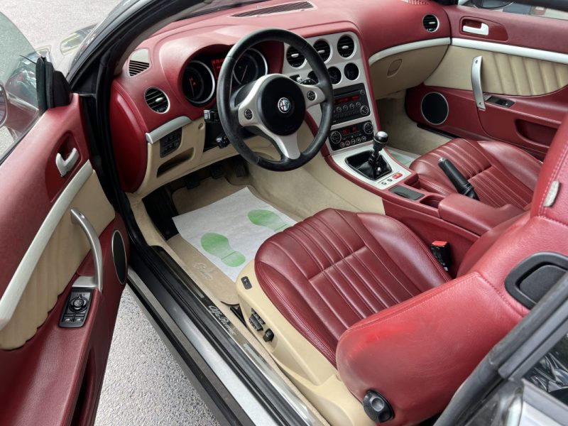 ALFA ROMEO BRERA 2.4 JTD 200 Cv 1ERE MAIN / INTERIEUR CUIR TOIT PANORAMIQUE - GARANTIE 1 AN