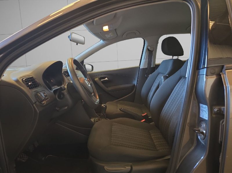 VOLKSWAGEN POLO 2017