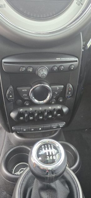 MINI COUNTRYMAN 2011