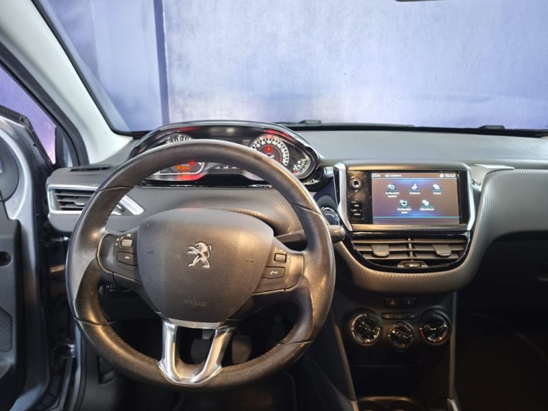 PEUGEOT 2008 1,2 PURETECH 82 Cv STYLE , 40200 KMS 