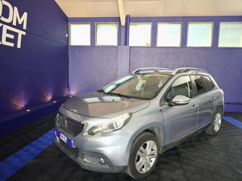 PEUGEOT 2008 1,2 PURETECH 82 Cv STYLE , 40200 KMS 