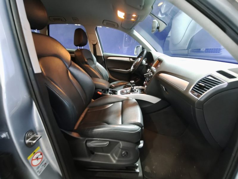 AUDI Q5 2.0 TDI 150 Cv - AMBITION LUXE - HISTORIQUE D’ENTRETIEN - GPS - RADAR AVANT ET ARRIÈRE 