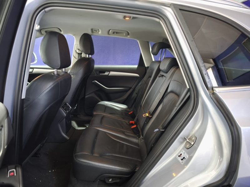 AUDI Q5 2.0 TDI 150 Cv - AMBITION LUXE - HISTORIQUE D’ENTRETIEN - GPS - RADAR AVANT ET ARRIÈRE 