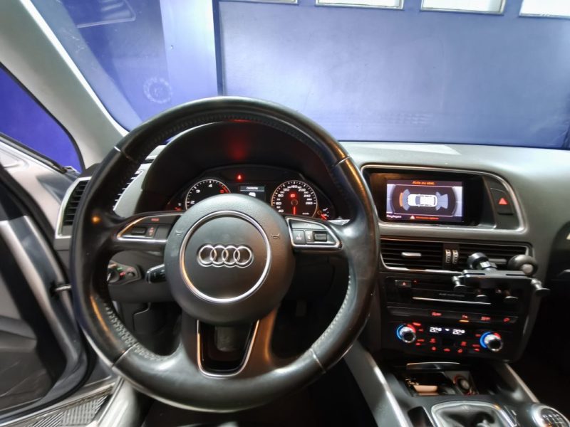 AUDI Q5 2.0 TDI 150 Cv - AMBITION LUXE - HISTORIQUE D’ENTRETIEN - GPS - RADAR AVANT ET ARRIÈRE 