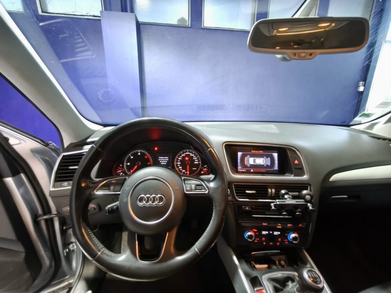 AUDI Q5 2.0 TDI 150 Cv - AMBITION LUXE - HISTORIQUE D’ENTRETIEN - GPS - RADAR AVANT ET ARRIÈRE 