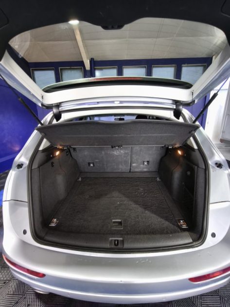 AUDI Q5 2.0 TDI 150 Cv - AMBITION LUXE - HISTORIQUE D’ENTRETIEN - GPS - RADAR AVANT ET ARRIÈRE 