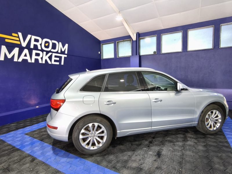 AUDI Q5 2.0 TDI 150 Cv - AMBITION LUXE - HISTORIQUE D’ENTRETIEN - GPS - RADAR AVANT ET ARRIÈRE 
