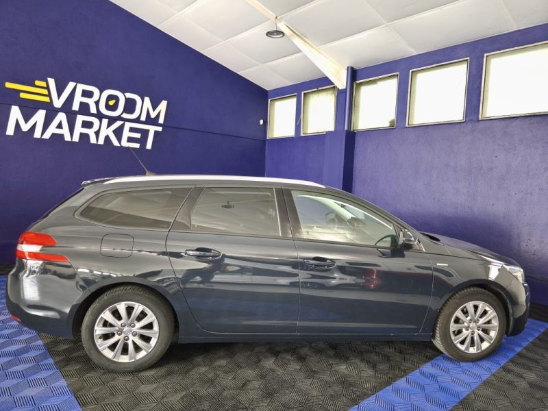 PEUGEOT 308 SW 1.2 ESSENCE 110 CV , STYLE , CARPLAY  , 116000 KMS
