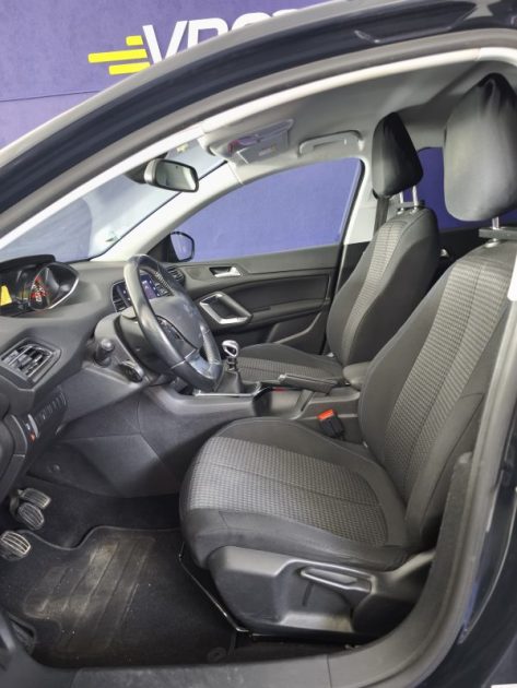 PEUGEOT 308 SW 1.2 ESSENCE 110 CV , STYLE , CARPLAY  , 116000 KMS