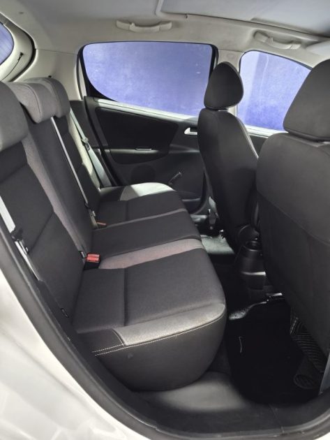 PEUGEOT 207 1,4 VTI 70 CV , 135900 KMS , TOIT PANO , GPS
