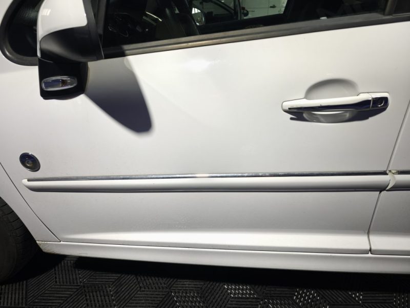 PEUGEOT 207 1,4 VTI 70 CV , 135900 KMS , TOIT PANO , GPS