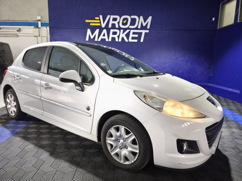 PEUGEOT 207 1,4 VTI 70 CV , 135900 KMS , TOIT PANO , GPS