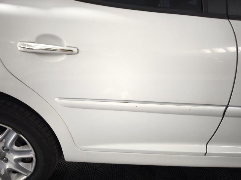 PEUGEOT 207 1,4 VTI 70 CV , 135900 KMS , TOIT PANO , GPS