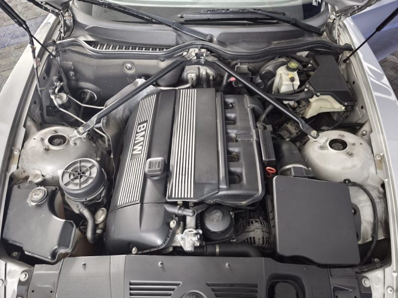 B.M.W. SERIE Z4 CABRIOLET 3.0 I 6 CYLINDRES 231 Cv - HISTORIQUE D’ENTRETIEN - 