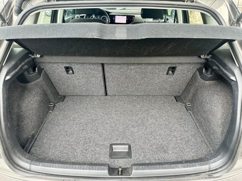 VOLKSWAGEN POLO VI 2021