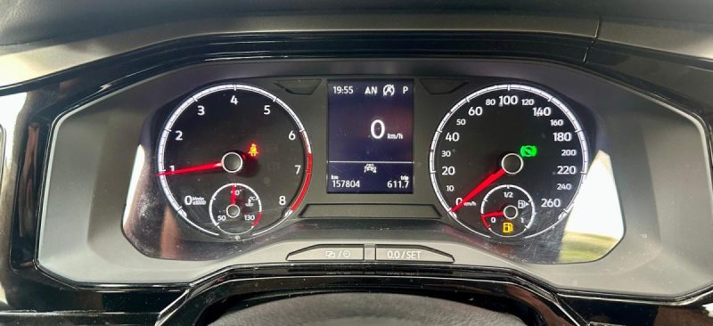 VOLKSWAGEN POLO VI 2021