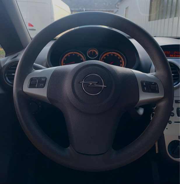 OPEL CORSA 2008