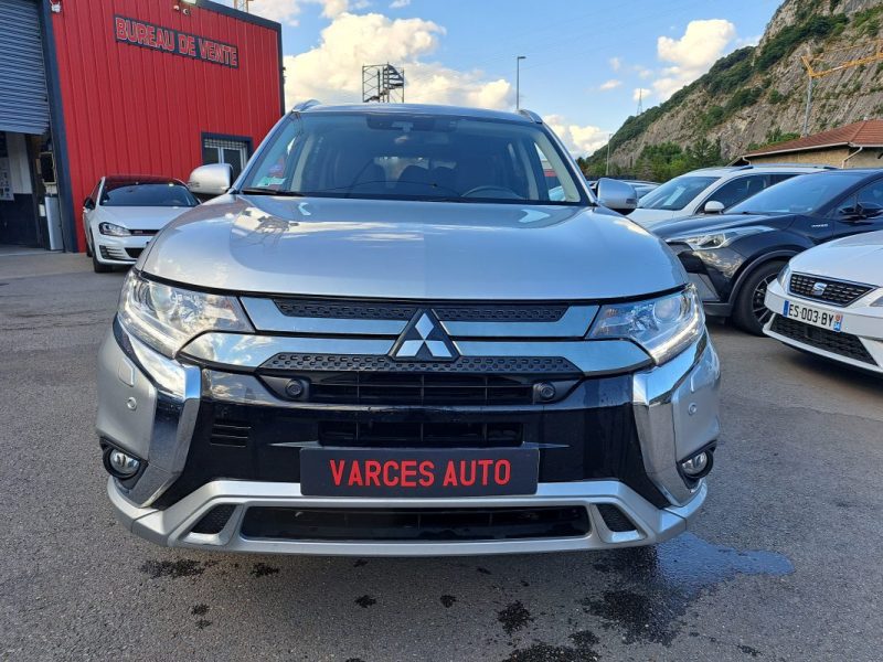 MITSUBISHI OUTLANDER 2019