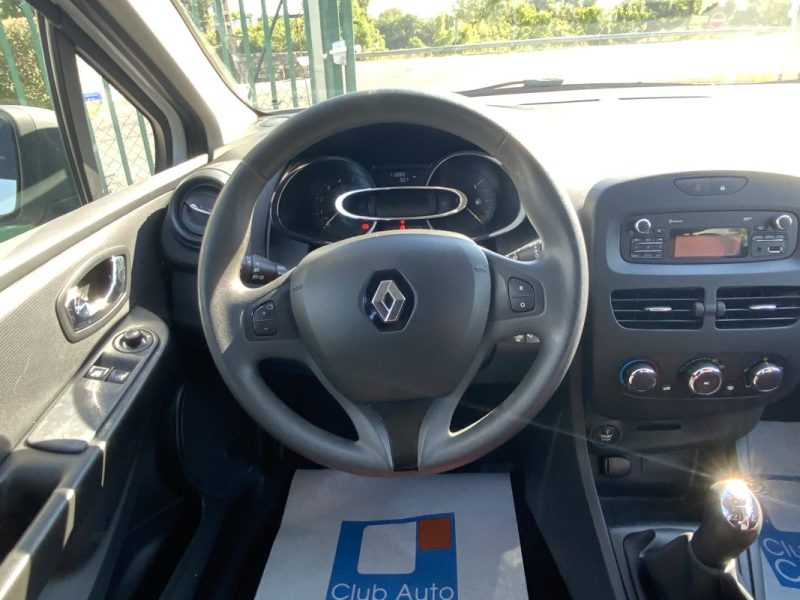 RENAULT CLIO 2015