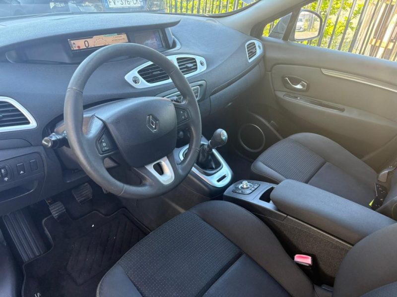 RENAULT  SCENIC 2010