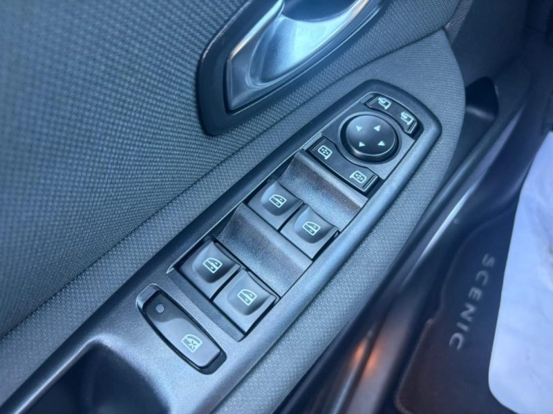 RENAULT  SCENIC 2010