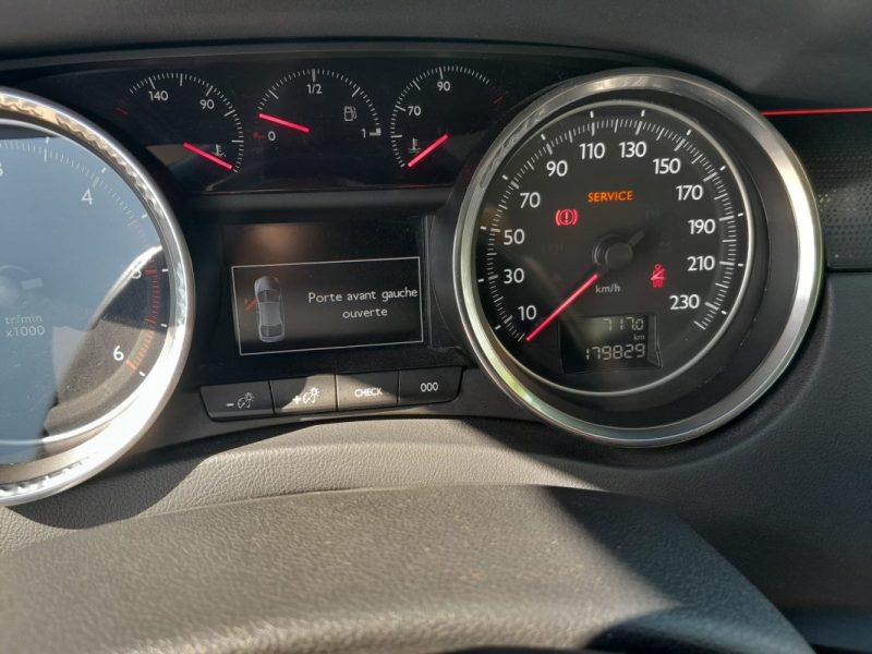 PEUGEOT 508 2.0 HDI 163ch Allure Garantie 12 MOIS 2012