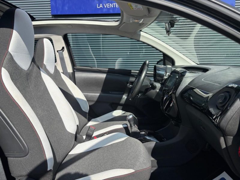 CITROEN C1 1.0 VTI 72 SHINE - TOIT OUVRANT 