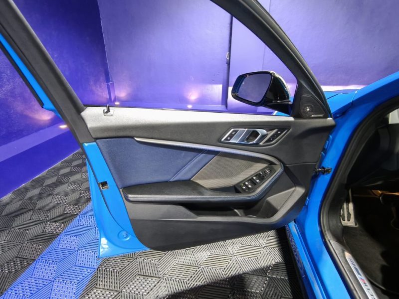 BMW M135IA 306 Cv - XDRIVE - HISTORIQUE D’ENTRETIEN - GPS - RADAR AVANT ET ARRIÈRE - CLÉ MAIN LIBRE 