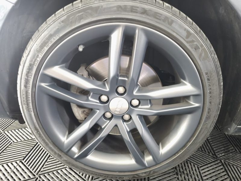 AUDI A1 1.4 TFSI 122 Cv - SPORTBACK - SEMI CUIR - RÉGULATEUR DE VITESSE - ALLUMAGE AUTO DES FEUX 