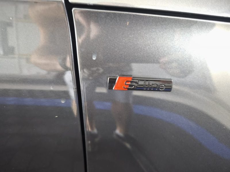 AUDI A1 1.4 TFSI 122 Cv - SPORTBACK - SEMI CUIR - RÉGULATEUR DE VITESSE - ALLUMAGE AUTO DES FEUX 