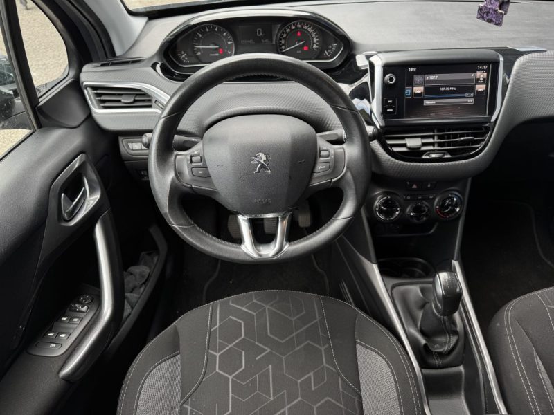 PEUGEOT 2008 1.2 PureTech 110ch Style - Suivi d'Entretien