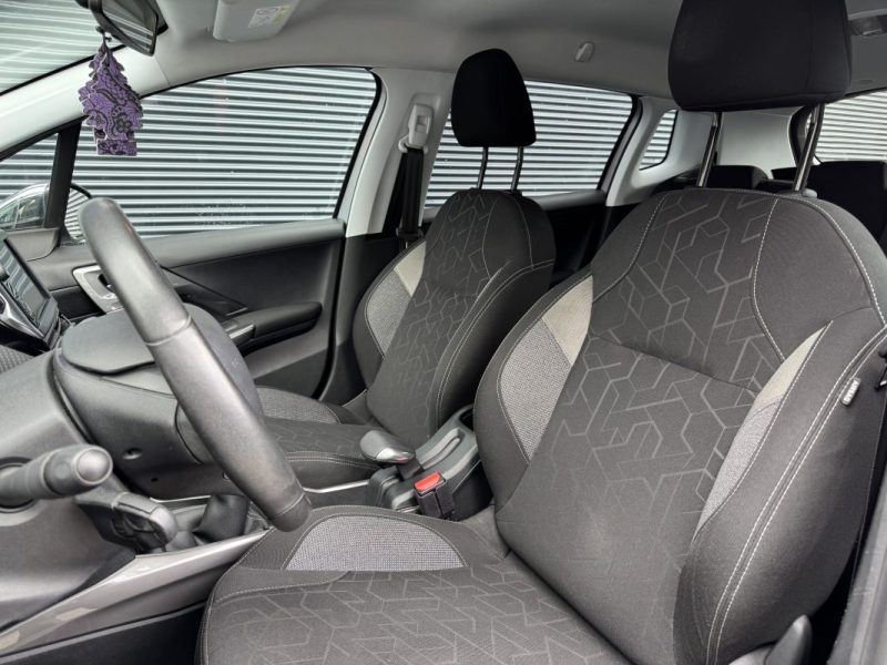 PEUGEOT 2008 1.2 PureTech 110ch Style - Suivi d'Entretien