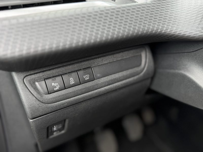 PEUGEOT 2008 1.2 PureTech 110ch Style - Suivi d'Entretien