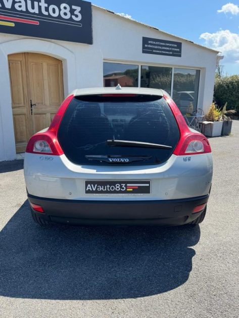 Volvo C30 1.6D Drive Kinetic / Distribution Neuve / CT OK / Révisée