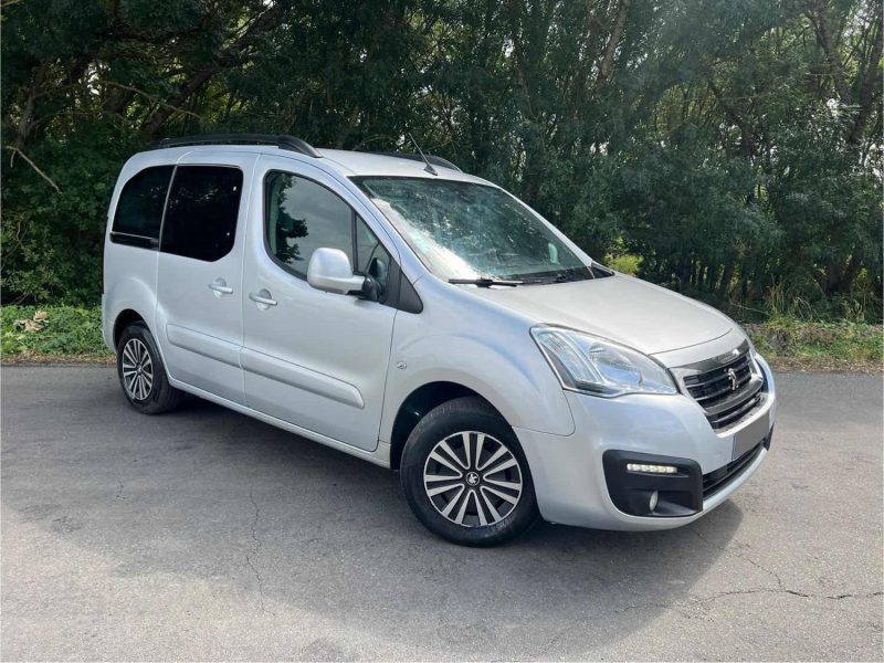 PEUGEOT PARTNER TEPEE 1.6 BlueHDi 100Ch ACTIVE 