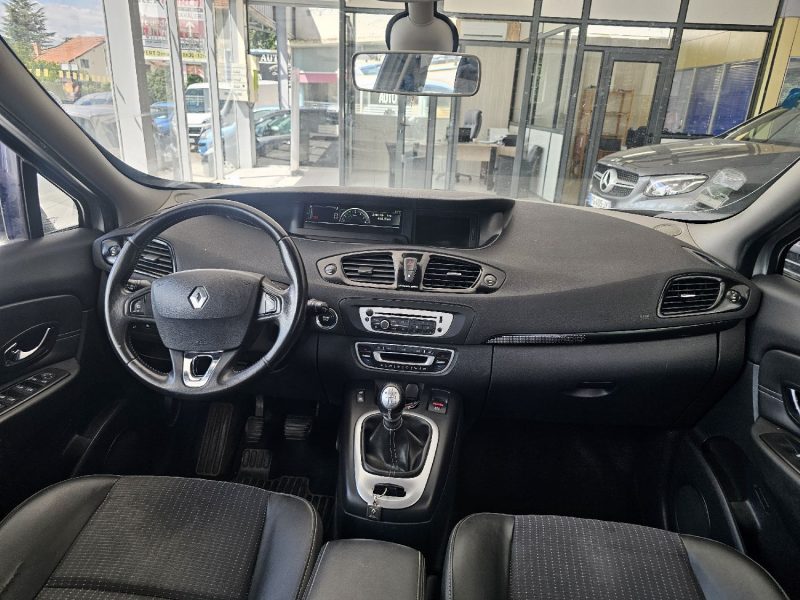 RENAULT SCENIC III 1.5DCI 110CH ANNEE2013 248000KM