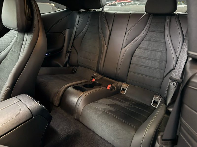 MERCEDES CLASSE CLE 220D AMG Line