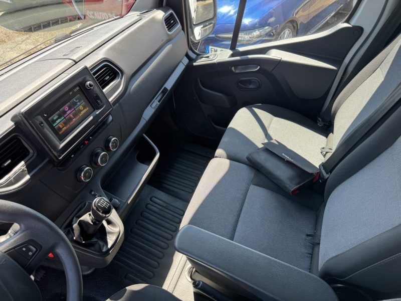 NISSAN NV400 2020 TTC TVA Récupérable 