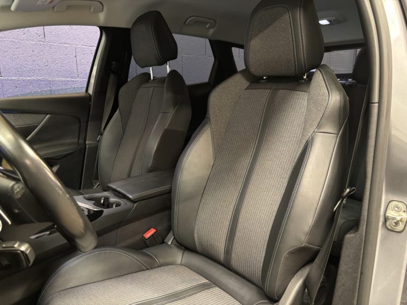 PEUGEOT 3008 1.5 BlueHDi 130ch S&S Allure Pack EAT8