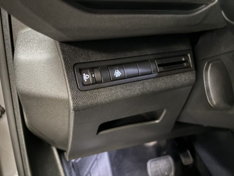 PEUGEOT 3008 1.5 BlueHDi 130ch S&S Allure Pack EAT8