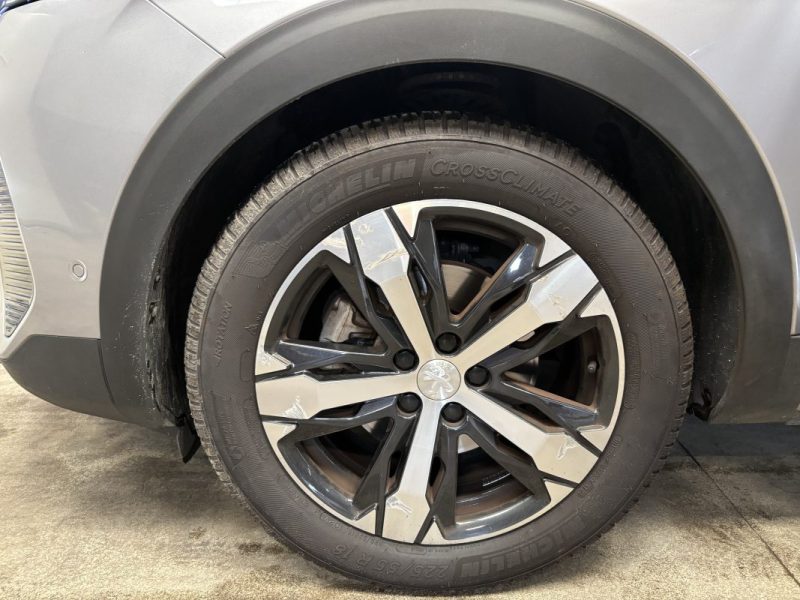 PEUGEOT 3008 1.5 BlueHDi 130ch S&S Allure Pack EAT8