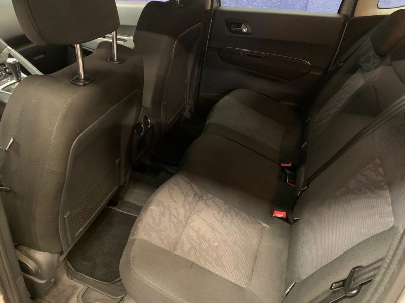 PEUGEOT 3008 1.6 HDi 112ch Business / Embrayage et Distribution OK 