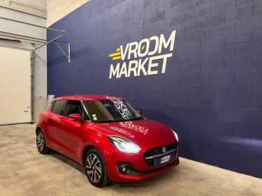 SUZUKI SWIFT PHASE 2 PRIVILEGE 1.2 83CH HYBRID - GPS - 62500KM