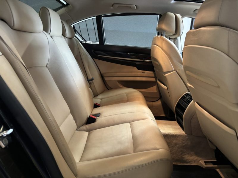 BMW SERIE 7 730D EXCLUSIVE 245cv