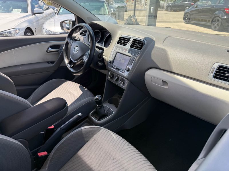 VOLKSWAGEN POLO 1.2 TSI 90CH PHASE 2 TOIT OUVRANT GARANTIE 