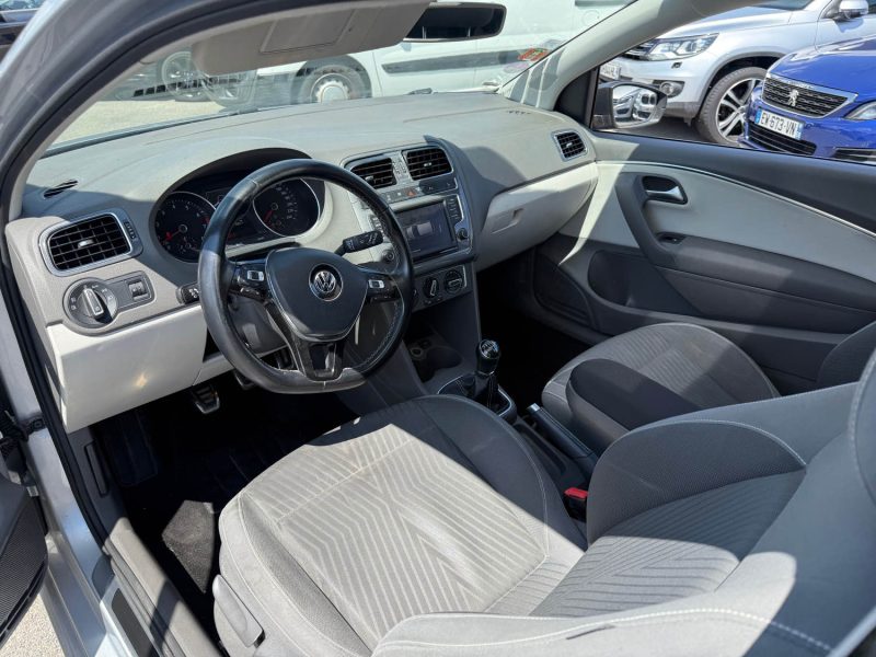 VOLKSWAGEN POLO 1.2 TSI 90CH PHASE 2 TOIT OUVRANT GARANTIE 