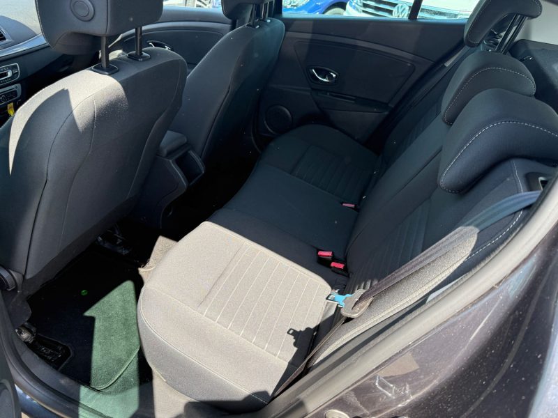 RENAULT MEGANE 3 1.2 TCE 115CH LIMITED PHASE 3 GARANTIE