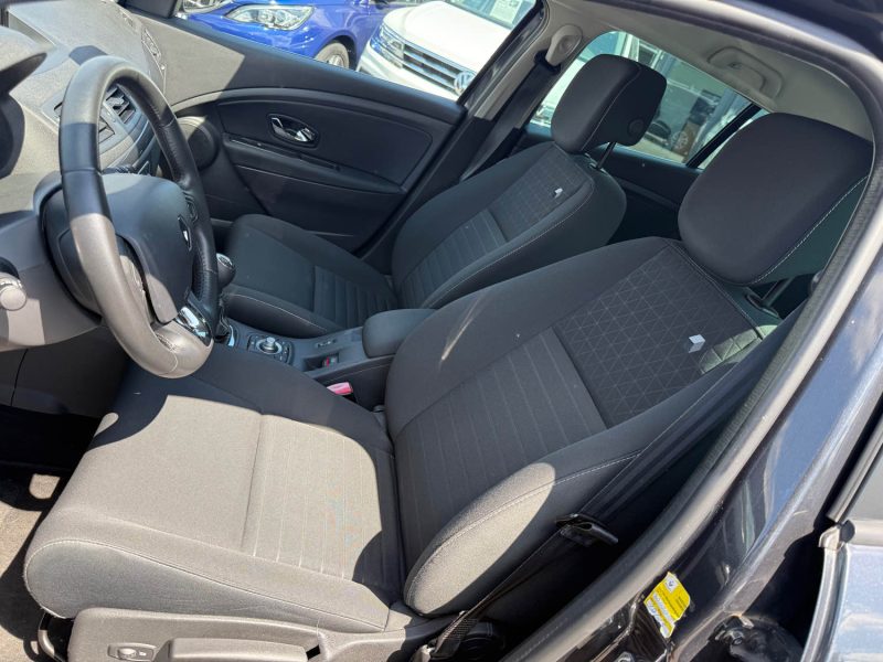 RENAULT MEGANE 3 1.2 TCE 115CH LIMITED PHASE 3 GARANTIE